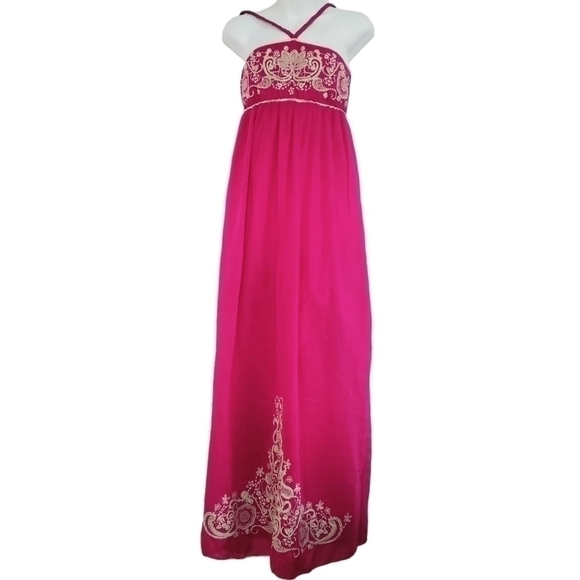MM Couture Dresses & Skirts - MISS Me couture Beautiful raspberry pink maxi dress size S